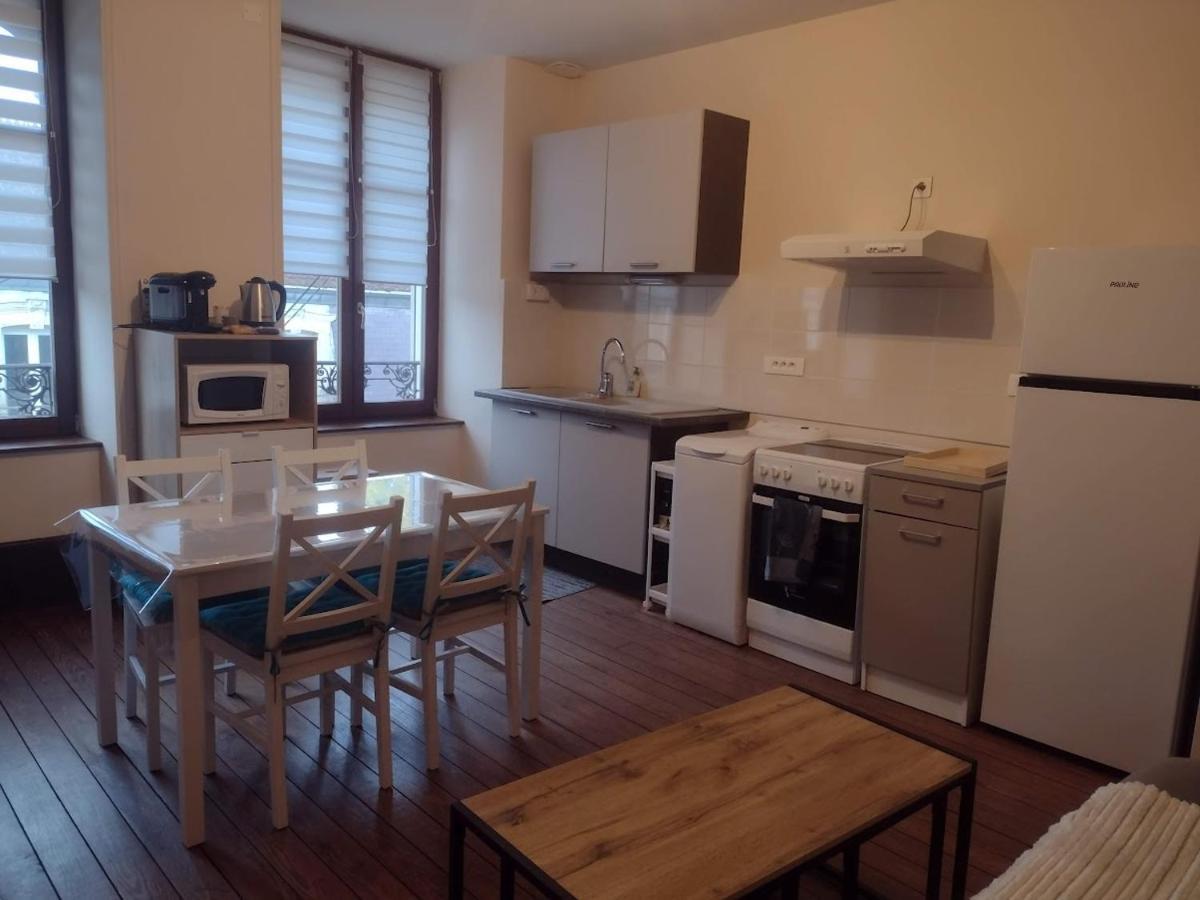 Appartement 2Eme Etage Proche Des Thermes Bourbonne-les-Bains Kültér fotó
