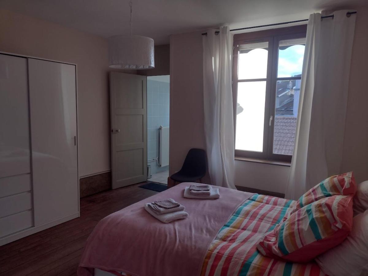 Appartement 2Eme Etage Proche Des Thermes Bourbonne-les-Bains Kültér fotó